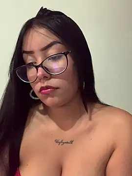 Candy LS online show from April 11, 2026, 10:13 pm