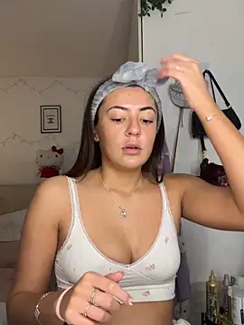 Snapshot of georgiag chatting on January 5, 2026, 6:22 pm georgiag online show from January 5, 2026, 6:22 pm