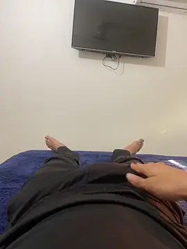 HotWhisper22 online show from March 18, 2026, 12:19 pm