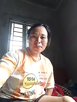 Snapshot of Maikha08 chatting on May 24, 2026, 7:30 am Maikha08 online show from May 24, 2026, 7:30 am