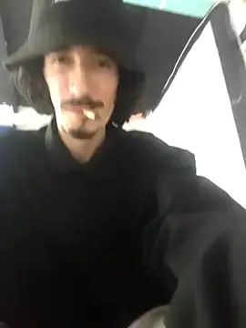 sk8-boy online show from January 7, 2026, 3:39 pm