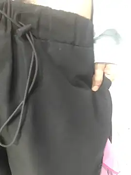 sk8-boy online show from March 13, 2026, 2:33 pm