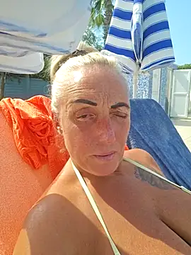 theblondecocklover online show from July 5, 2026, 7:04 am