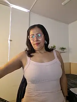 christy ant online show from April 20, 2026, 6:31 pm