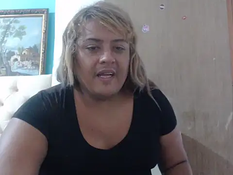 Snapshot of Dayanalabarby chatting on January 5, 2026, 5:27 pm Dayanalabarby online show from January 5, 2026, 5:27 pm