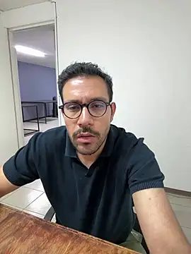 AdrianGarcia89 online show from April 11, 2026, 3:25 am