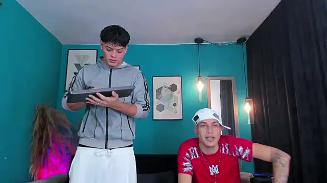 Oficial KingOfHeavens online show from January 9, 2026, 8:05 pm