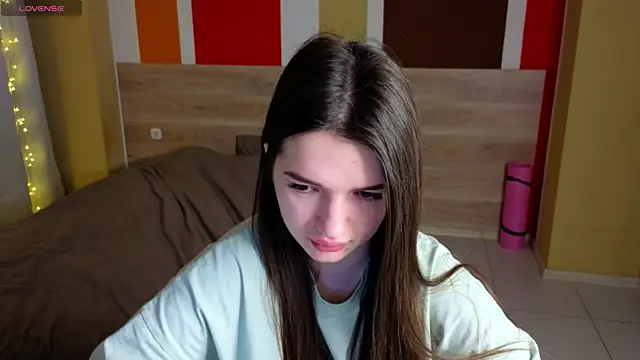 rokroxy online show from April 3, 2026, 6:36 pm