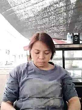 Girl-6868 online show from March 11, 2026, 6:40 am