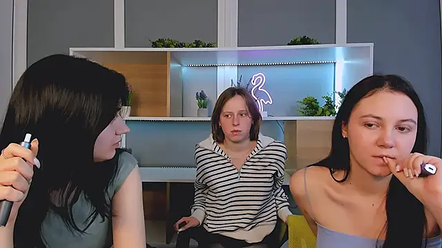 keuli li online show from February 8, 2026, 6:44 am