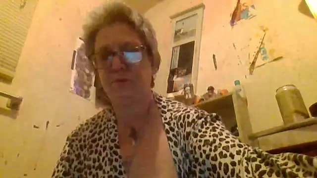 becky1111 online show from April 10, 2026, 10:00 am