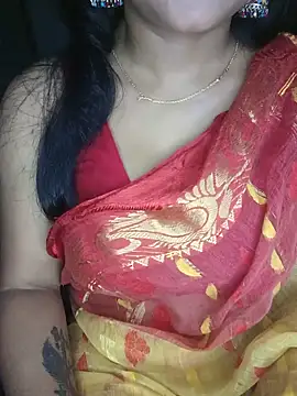 Snapshot of MAHI066 chatting on May 22, 2026, 8:07 pm MAHI066 online show from May 22, 2026, 8:07 pm