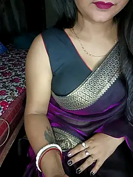 Snapshot of MAHI066 chatting on May 7, 2026, 8:23 pm MAHI066 online show from May 7, 2026, 8:23 pm