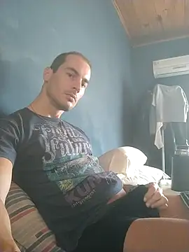 maximuss789 online show from April 9, 2026, 12:44 pm