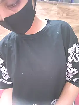 Snapshot of kinsu4763 chatting on April 7, 2026, 3:58 pm kinsu4763 online show from April 7, 2026, 3:58 pm