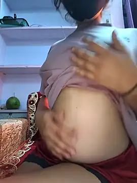 Snapshot of kinsu4763 chatting on January 10, 2026, 3:24 am kinsu4763 online show from January 10, 2026, 3:24 am