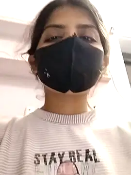 Snapshot of kinsu4763 chatting on February 12, 2026, 6:35 am kinsu4763 online show from February 12, 2026, 6:35 am