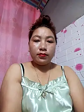 giang0055 online show from February 26, 2026, 9:42 am