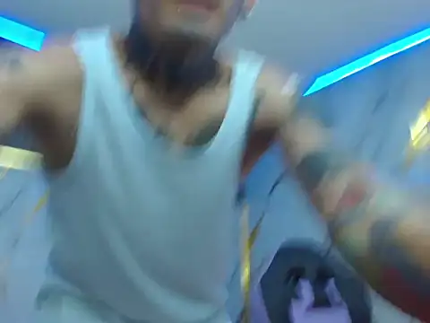 Boy tatto77 online show from February 14, 2026, 6:41 pm