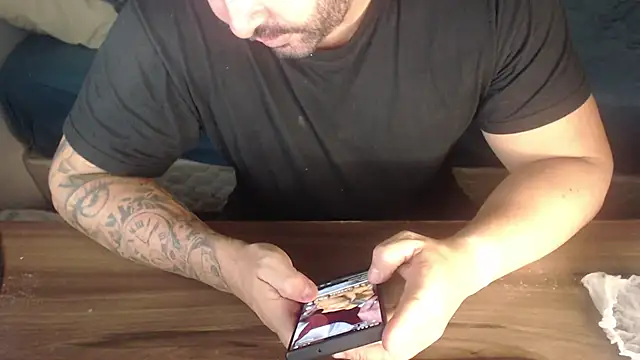 drlluis online show from February 11, 2026, 1:38 am