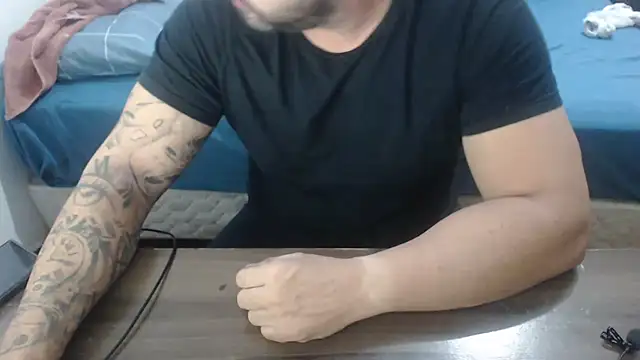 drlluis online show from February 15, 2026, 2:23 am