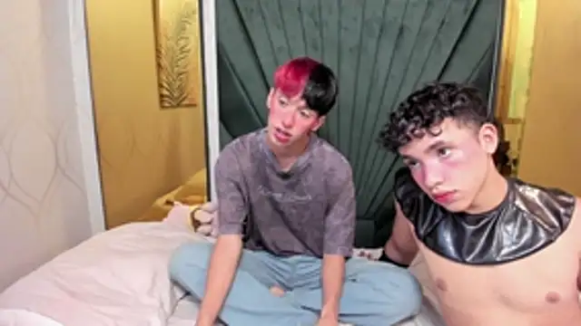 wildboy22  online show from January 14, 2026, 2:15 am