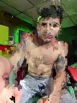 Snapshot of JustynAle2025 chatting on January 7, 2026, 4:06 am JustynAle2025 online show from January 7, 2026, 4:06 am