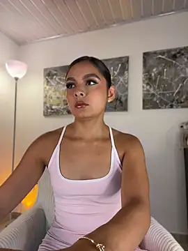 Nicollewest1 online show from June 30, 2026, 11:49 pm