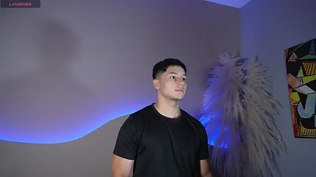 Noah Clarkk online show from July 8, 2026, 5:35 pm