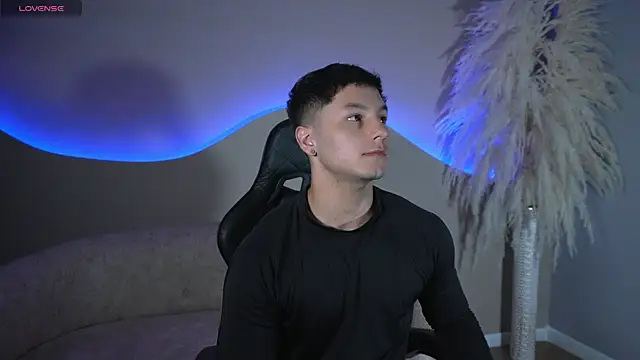 Noah Clarkk online show from July 9, 2026, 5:34 pm