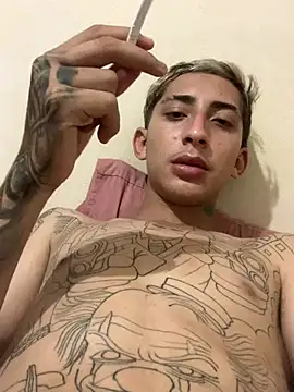 heitorpaugrande online show from December 21, 2025, 12:29 pm