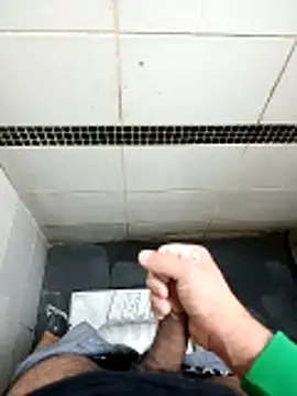 musa27272 online show from March 4, 2026, 10:28 pm