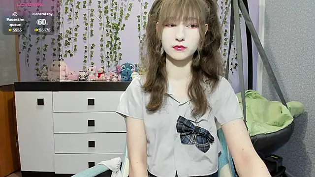 Yoonhee ki online show from June 19, 2026, 12:22 pm
