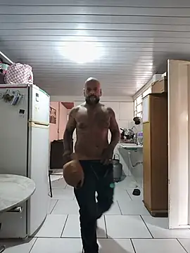 morenoteza0 online show from February 2, 2026, 7:02 pm