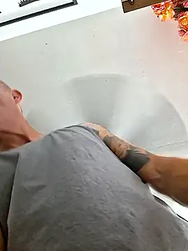 MISTERANDDEMI online show from March 21, 2026, 7:42 am