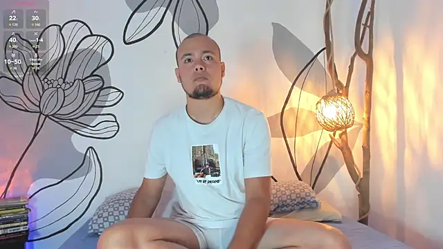 maaxtaylor  online show from February 18, 2026, 11:28 am