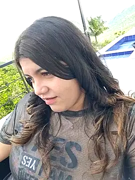 Ivy enjoy online show from February 18, 2026, 7:43 pm