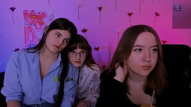 lizzie boom  online show from March 3, 2026, 8:05 pm