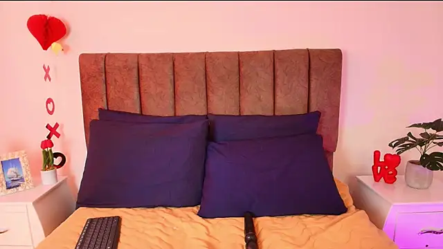 hannaa cute online show from February 22, 2026, 3:24 pm