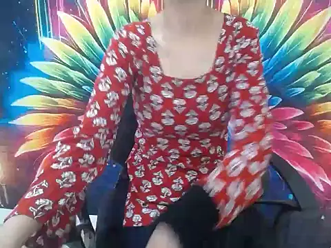 Farhana beautyfull online show from May 22, 2026, 4:43 am