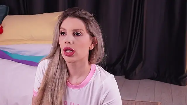 ClaireLust online show from April 8, 2026, 7:48 pm