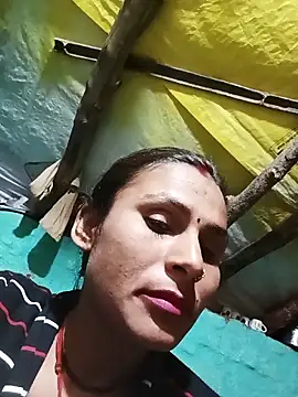 Snapshot of Cuty_priti chatting on February 5, 2026, 4:47 pm Cuty priti online show from February 5, 2026, 4:47 pm