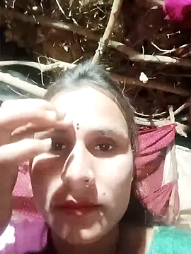 Snapshot of Cuty_priti chatting on April 15, 2026, 5:17 pm Cuty priti online show from April 15, 2026, 5:17 pm