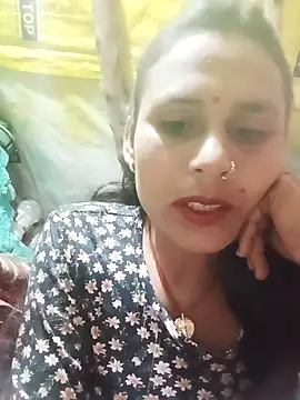 Snapshot of Cuty_priti chatting on March 25, 2026, 5:12 pm Cuty priti online show from March 25, 2026, 5:12 pm