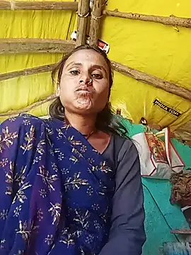 Snapshot of Cuty_priti chatting on February 15, 2026, 6:25 am Cuty priti online show from February 15, 2026, 6:25 am