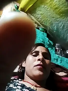 Snapshot of Cuty_priti chatting on February 22, 2026, 7:04 pm Cuty priti online show from February 22, 2026, 7:04 pm