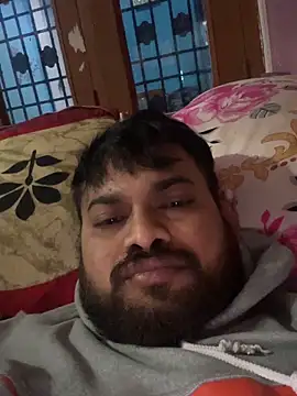 Sumiitt07 online show from December 21, 2025, 10:39 am