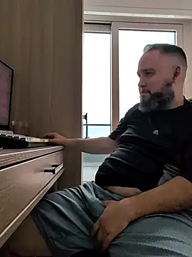 Hairy bear86 online show from February 23, 2026, 7:14 pm