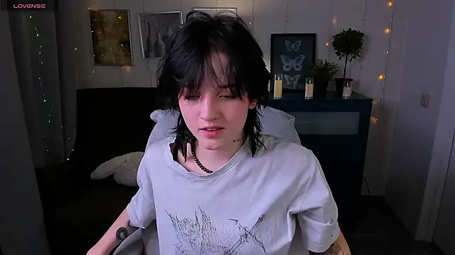 SarahShelby online show from March 11, 2026, 3:28 pm