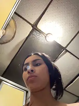 ManuelaEvans  online show from February 5, 2026, 12:17 am